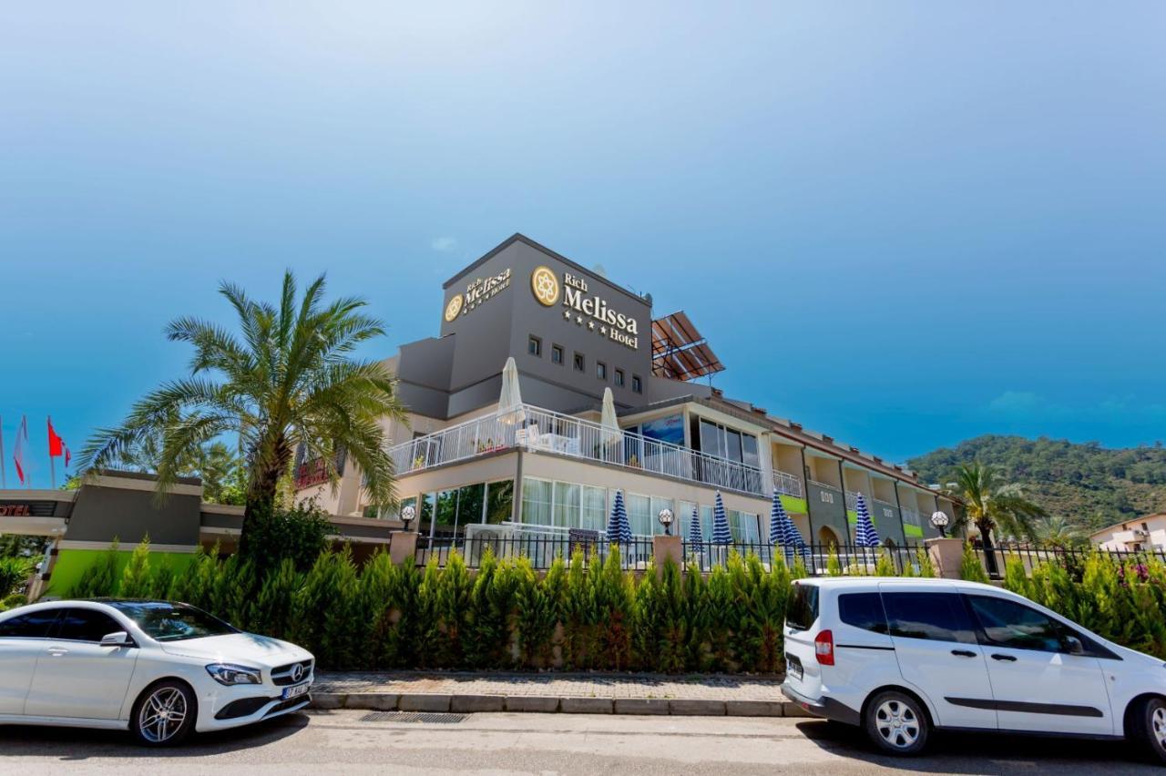 קמר Rich Melissa Hotel מראה חיצוני תמונה