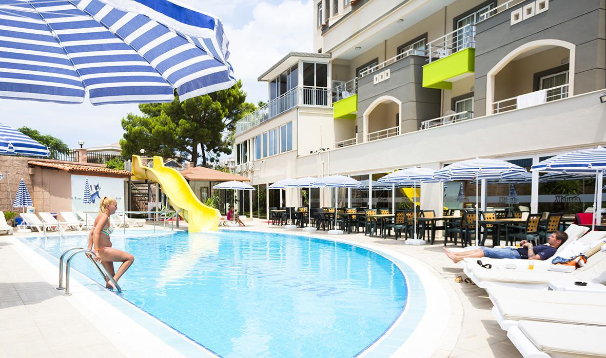 קמר Rich Melissa Hotel מראה חיצוני תמונה