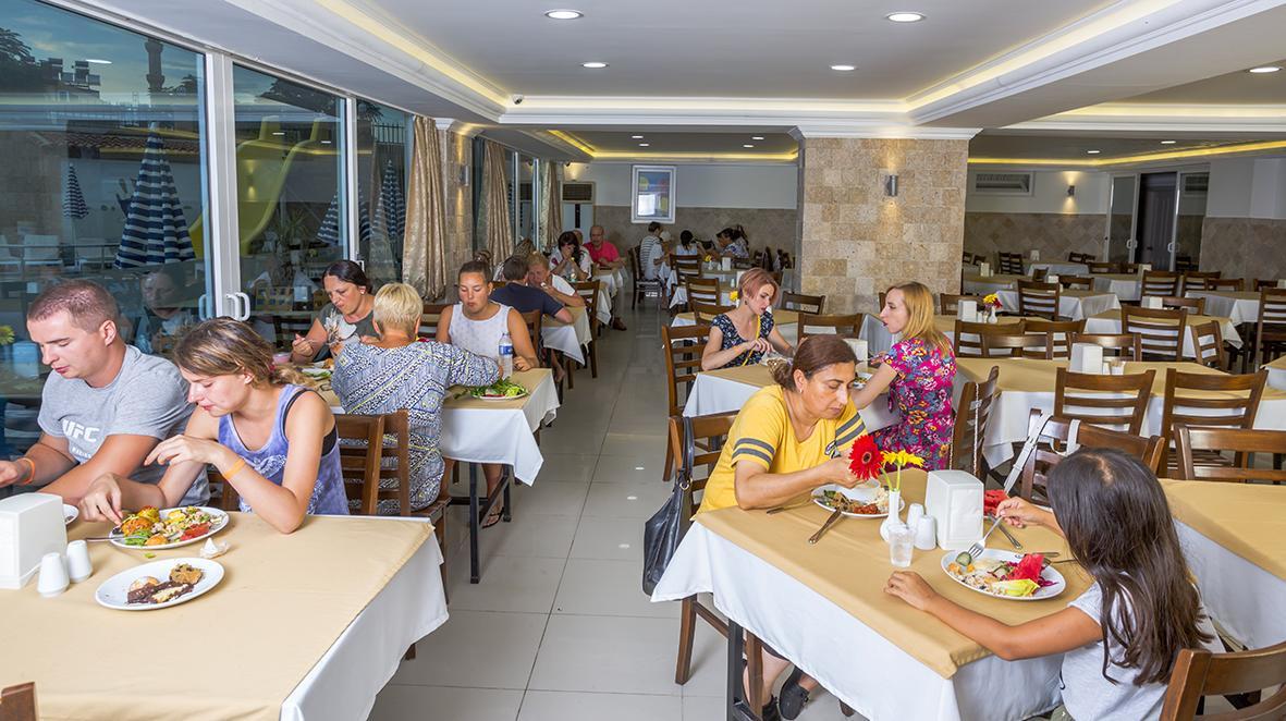 קמר Rich Melissa Hotel מראה חיצוני תמונה