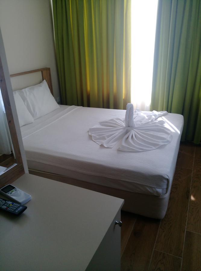 קמר Rich Melissa Hotel מראה חיצוני תמונה